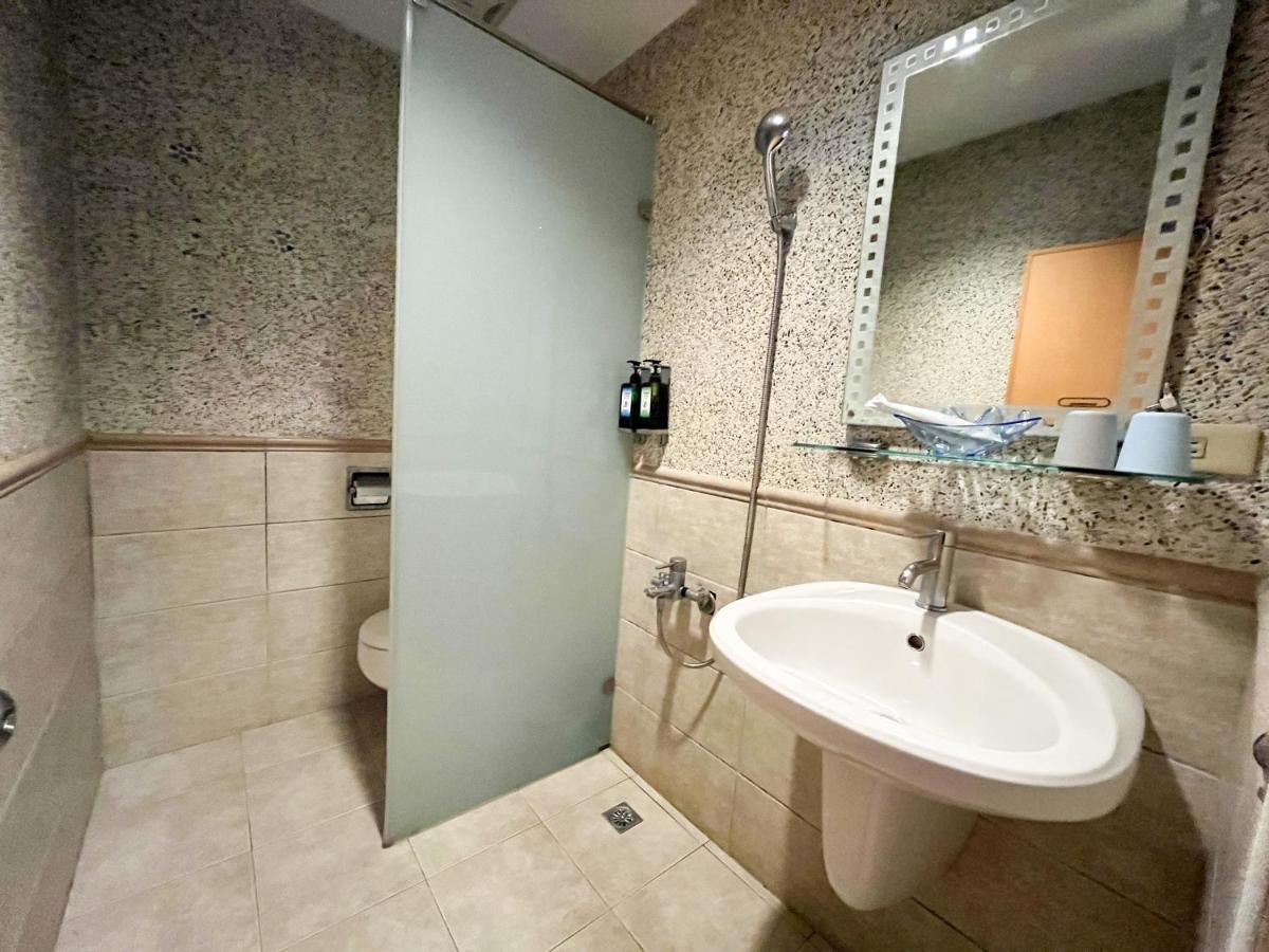 Tz Shin Resort Hostel 墾丁 エクステリア 写真